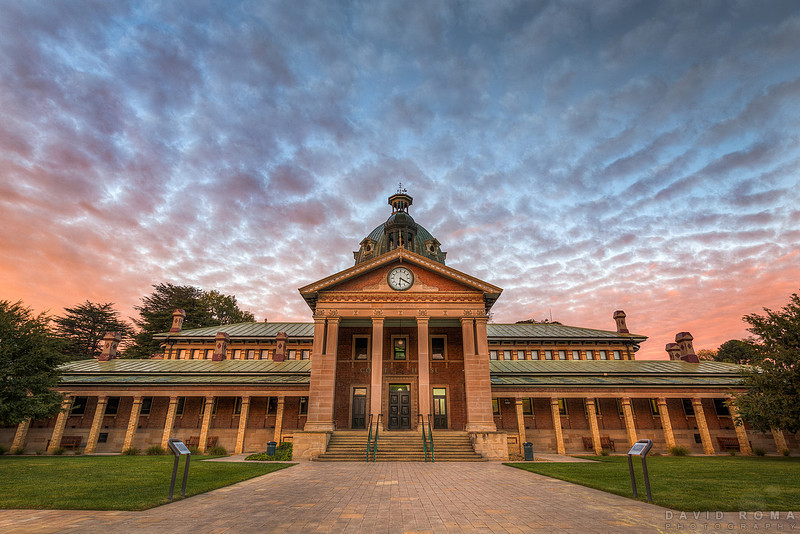 Bathurst Courthouse at sunrise