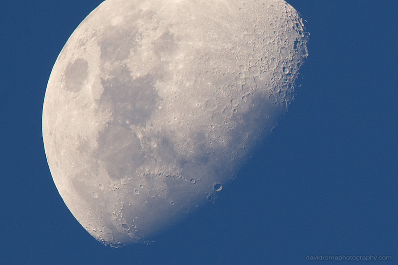 100% crop of the Sigma 150-600mm Moon test shot